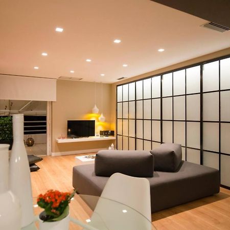 Ma Maison Nο 2, Luxury Central Suite With Parking, Ultra High Speed Internet 200 Mbps, 15' To Acropolis By Metro, 1' From Metro Αθήνα Εξωτερικό φωτογραφία