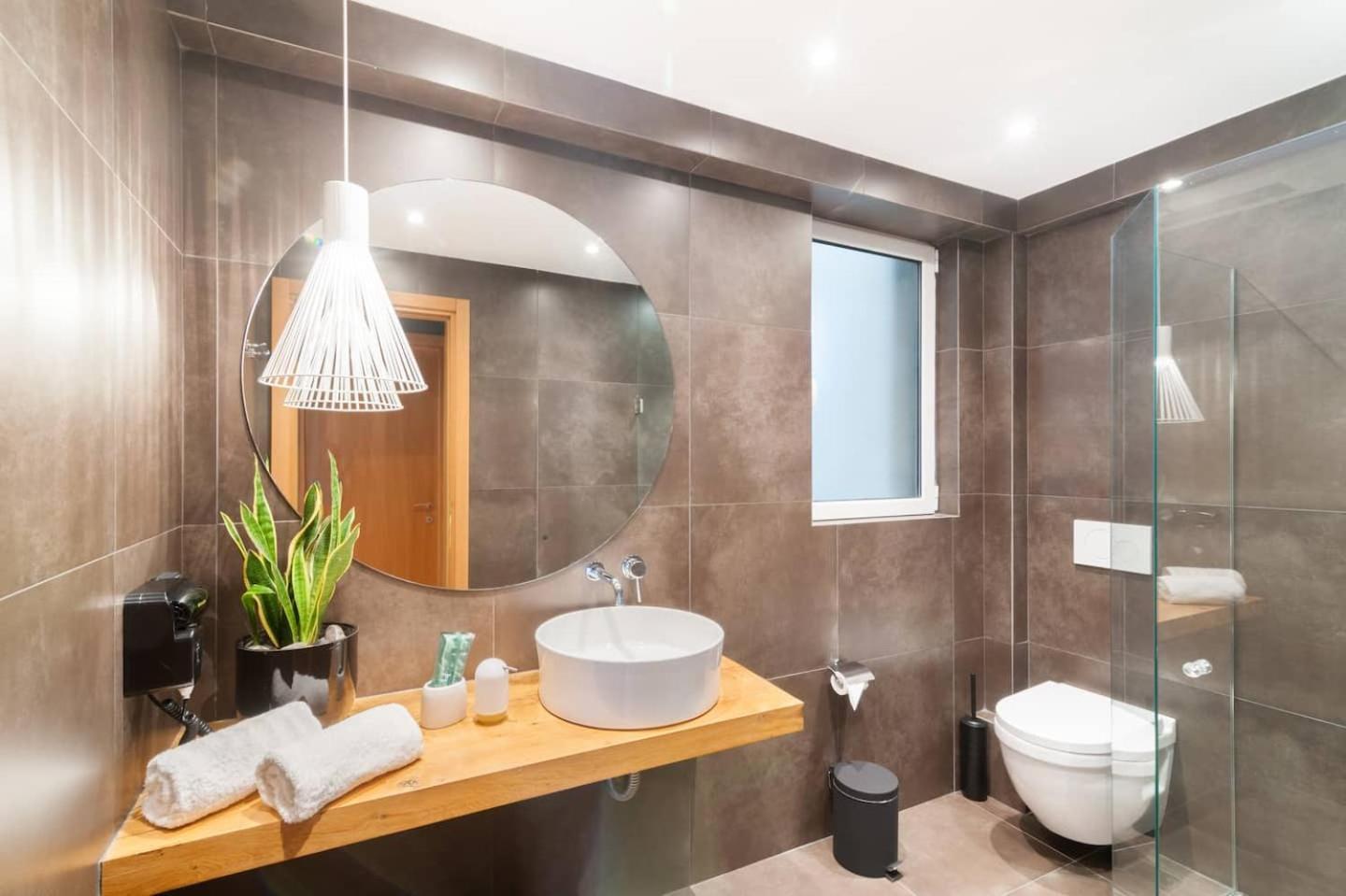 Ma Maison Nο 2, Luxury Central Suite With Parking, Ultra High Speed Internet 200 Mbps, 15' To Acropolis By Metro, 1' From Metro Αθήνα Εξωτερικό φωτογραφία